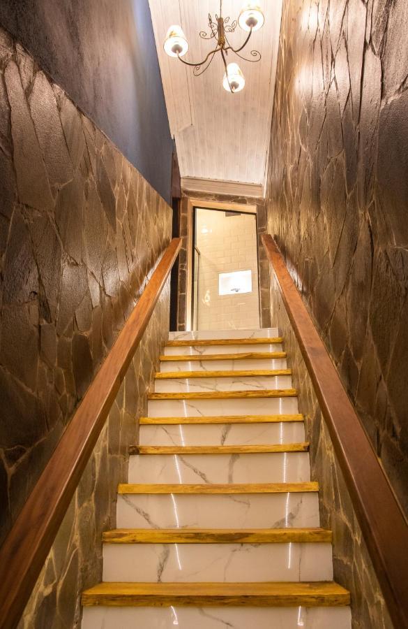 Апарт отель Mantiqueira Flat Санту-Антониу-ду-Пиньял Экстерьер фото